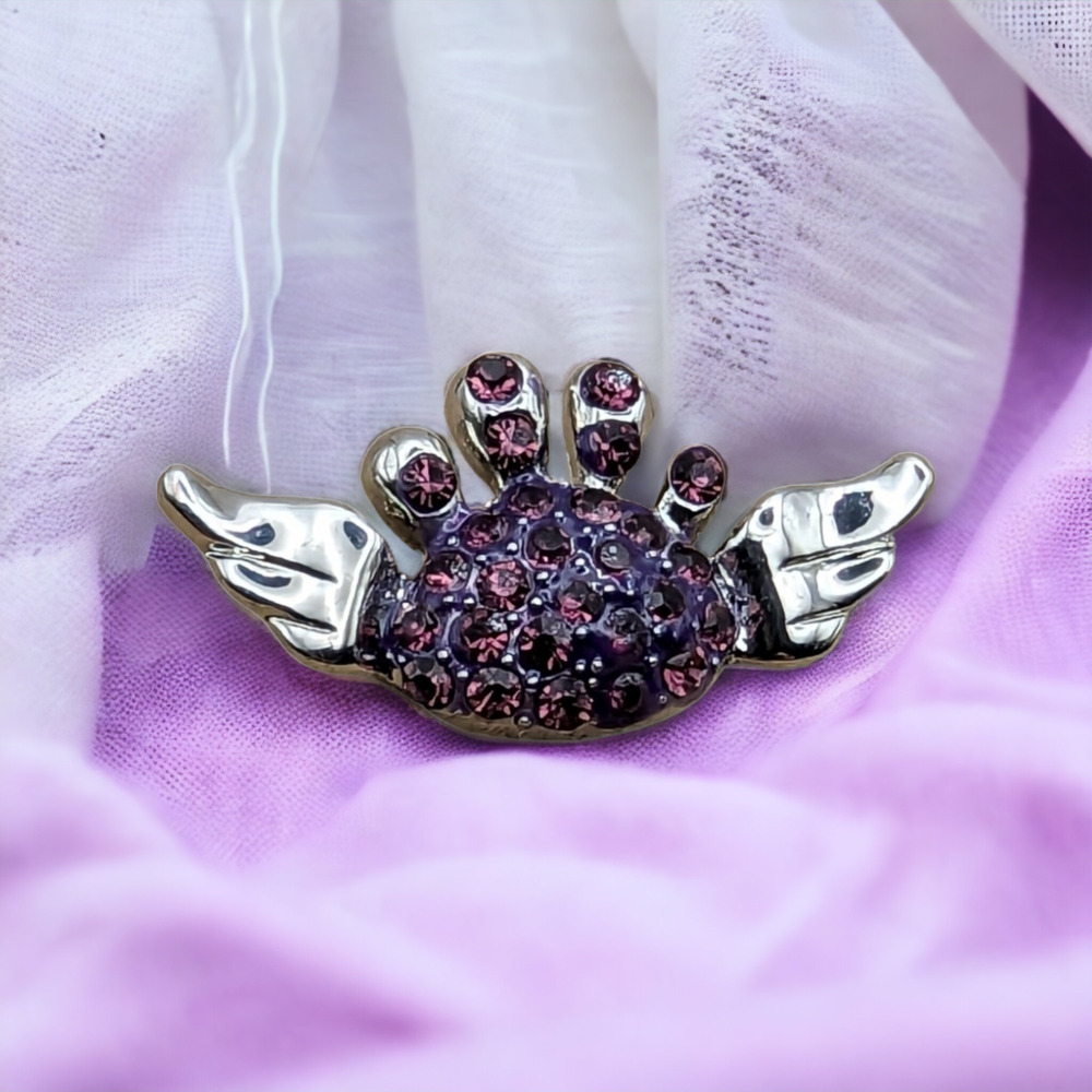 Silver Tone Flying Eyeball With Wings Hat Lapel Pin Brooch Amethyst Rhinestones